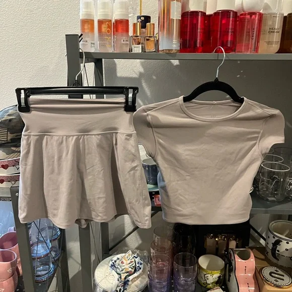 Lululemon SET Align Skort & Nulu Mesh-Back Baby Tee, Sz 2 SET - Picture 10 of 14